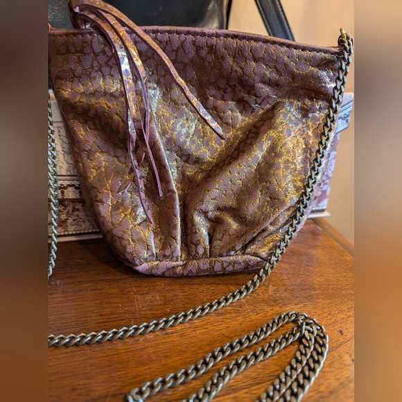 Chi Leather and Chain strap mini crossbody NWOT - Picture 2 of 9